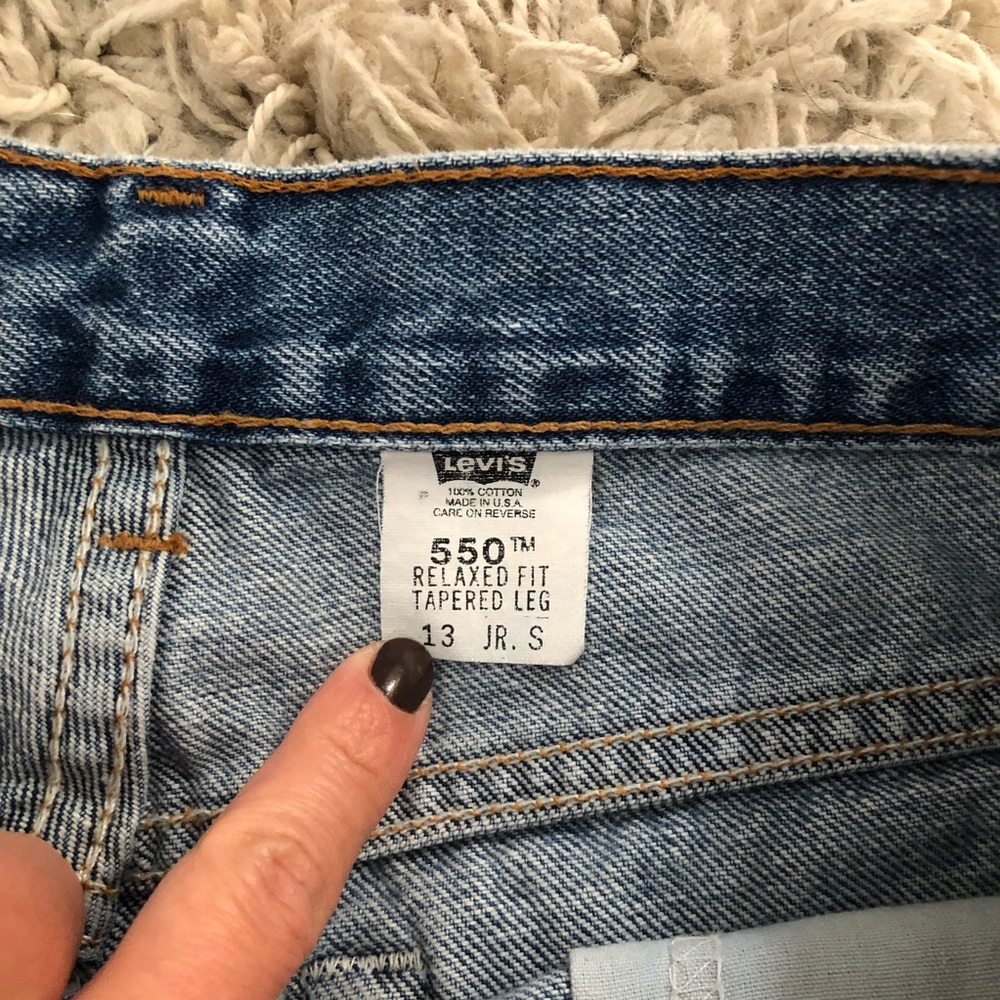 Levi 501 Cutoff Shorts - Picture 6 of 11